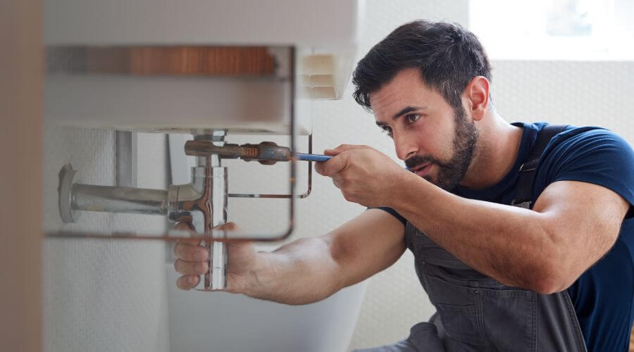 Water heater installation in Sun City West, AZ